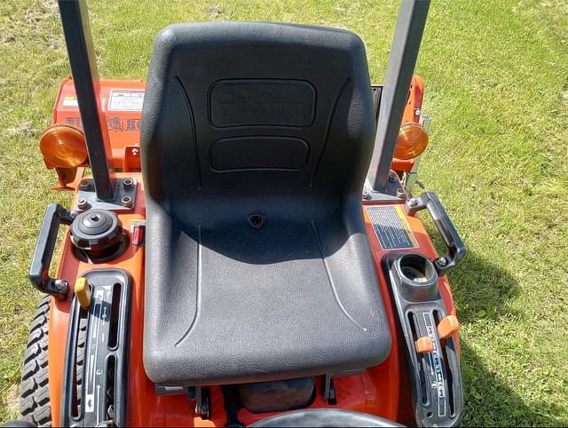 Image of Kubota BX2200 equipment image 3