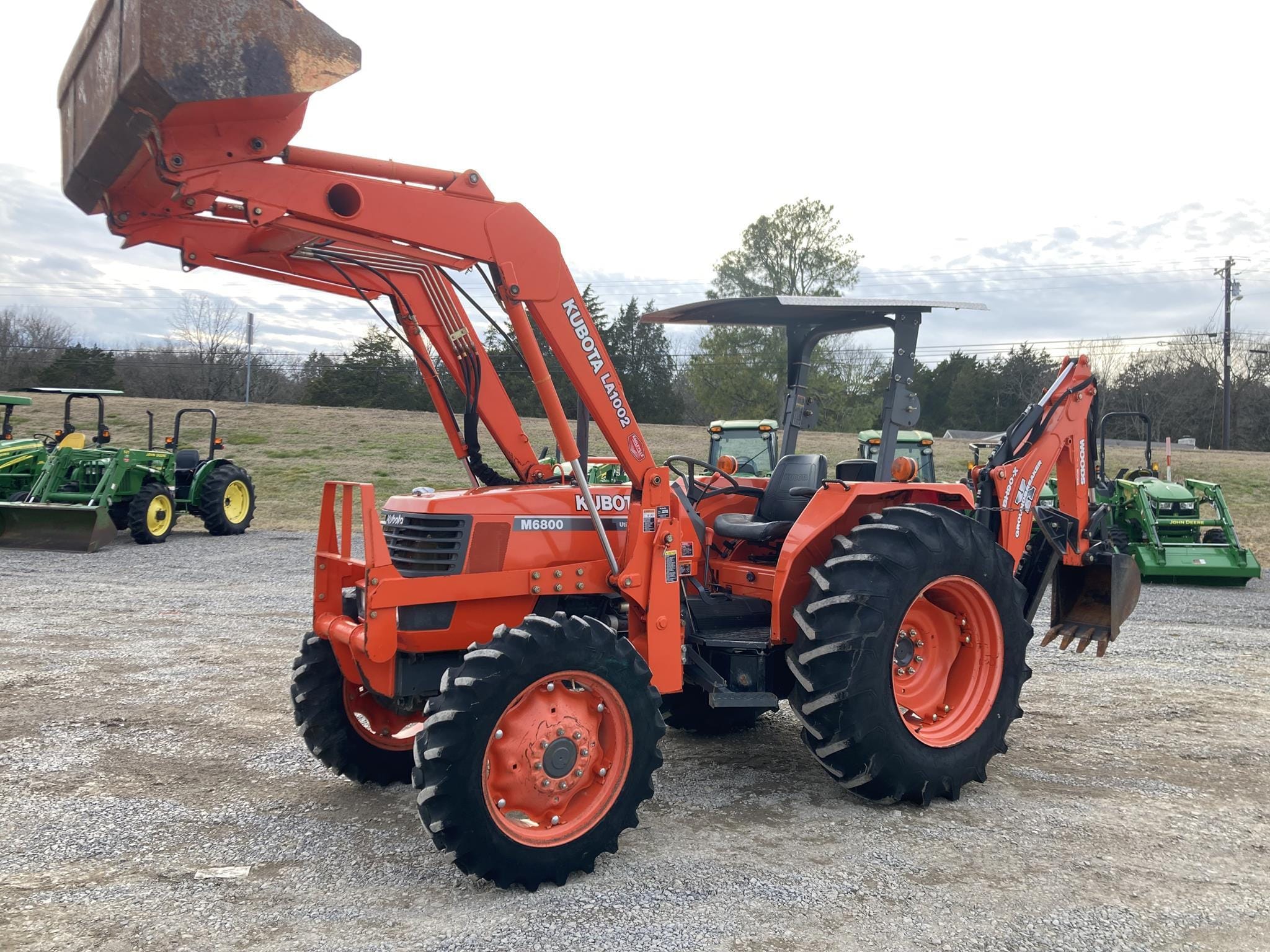 2002 Kubota M6800 Equipment Image0