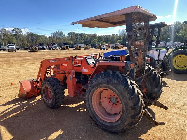 Image of Kubota MX5000 equipment image 1