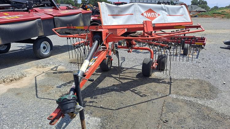2002 Kuhn GA4120TH Equipment Image0