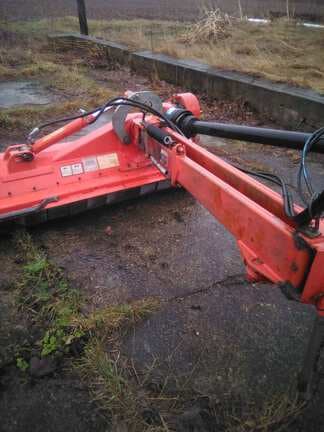 Image of Kuhn TB211 equipment image 4