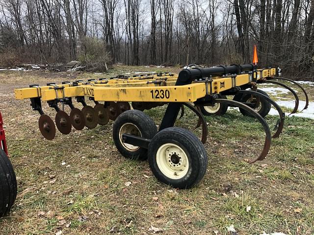 Image of Landoll 1230 equipment image 3