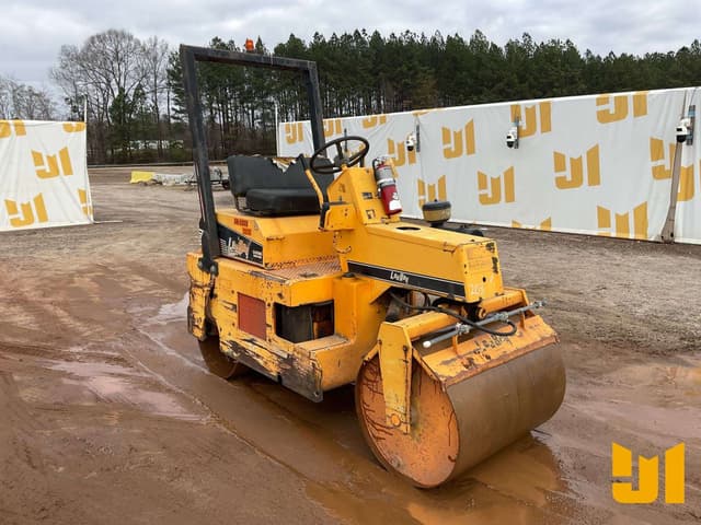 Image of LeeBoy 400 equipment image 2