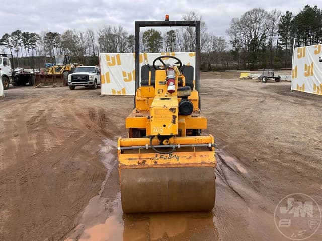 Image of LeeBoy 400 equipment image 1