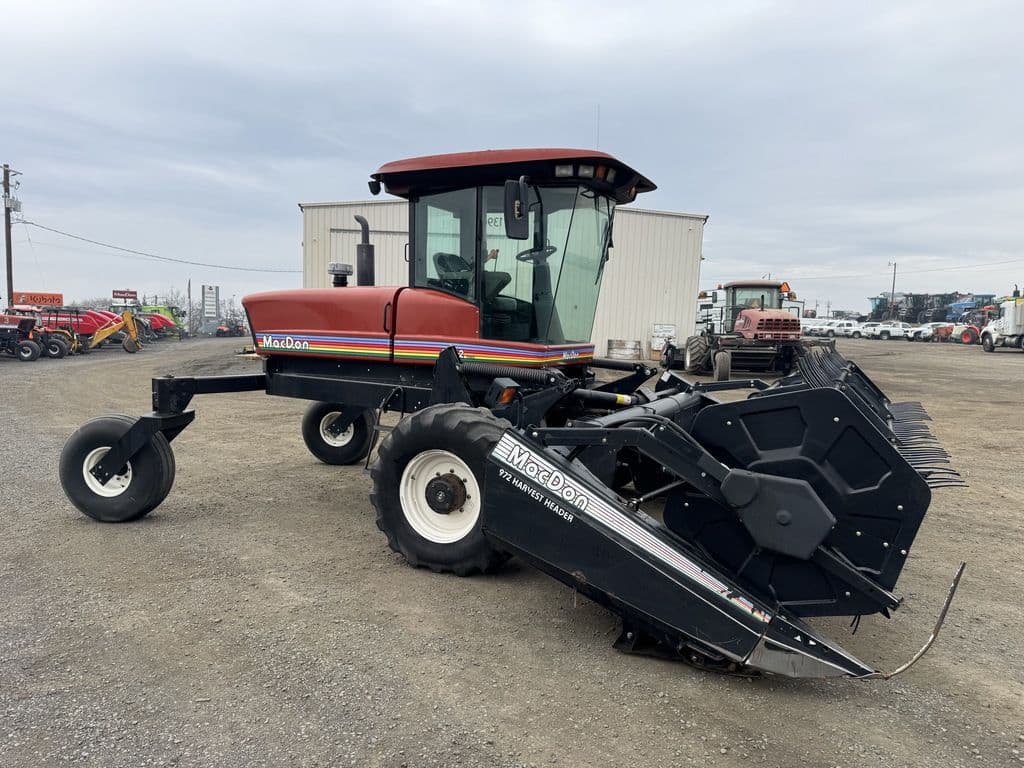 Image of MacDon 9352 Primary image