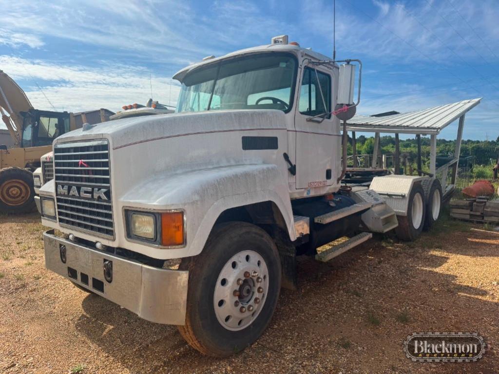 Image of Mack CH613 Primary image