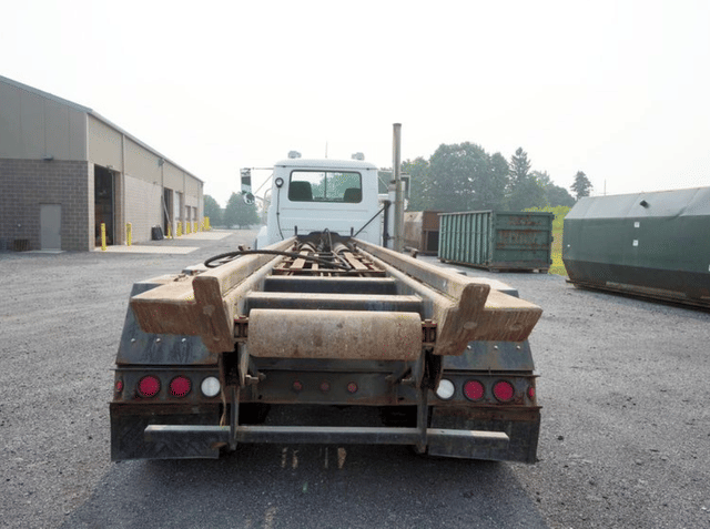 Image of Mack RD690S equipment image 3