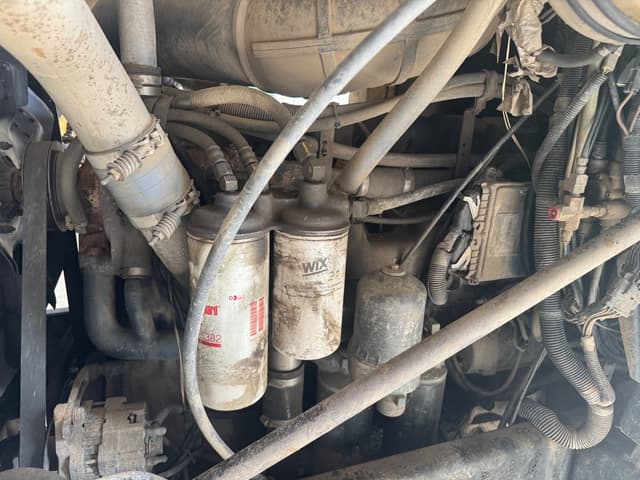 Image of Mack CH equipment image 4