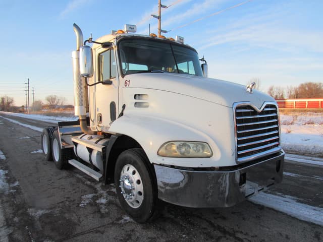 Image of Mack Vision CX613 equipment image 2