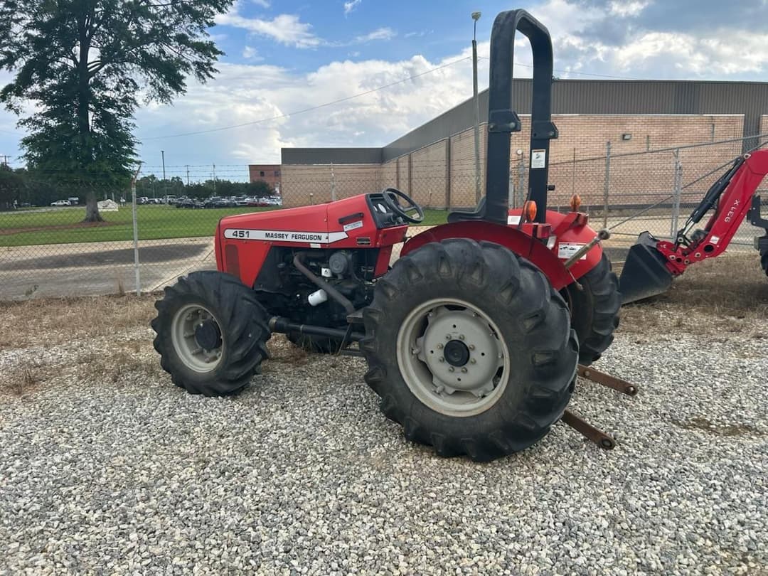 Image of Massey Ferguson 451 Primary image