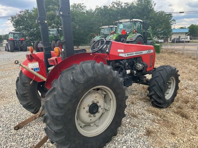 Image of Massey Ferguson 451 equipment image 2