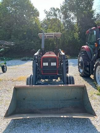 Image of Massey Ferguson 471 equipment image 4