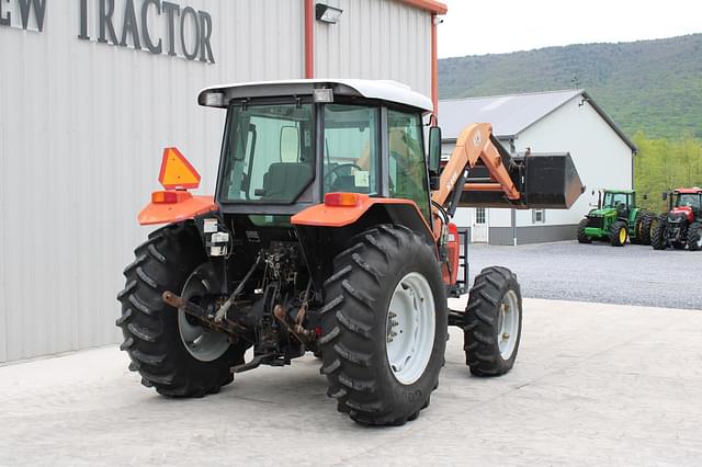 Image of Massey Ferguson 471 equipment image 4