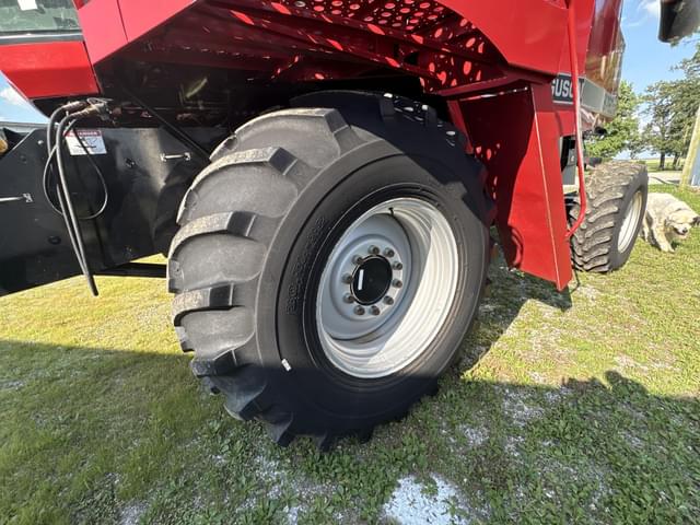 Image of Massey Ferguson 8780 equipment image 4