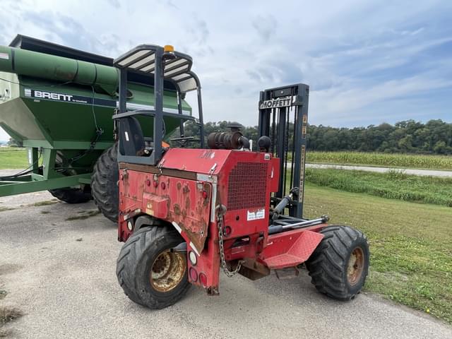 Image of Moffett M5000 equipment image 3