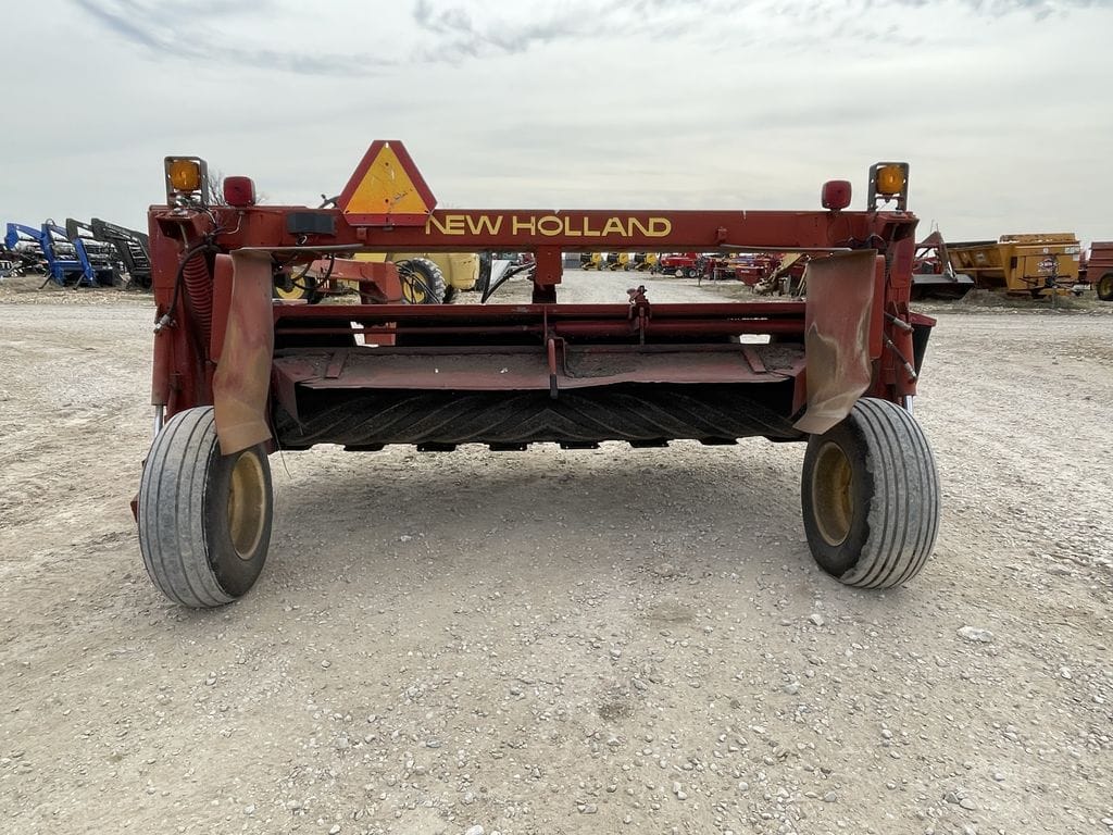 2002 New Holland 1411 Equipment Image0