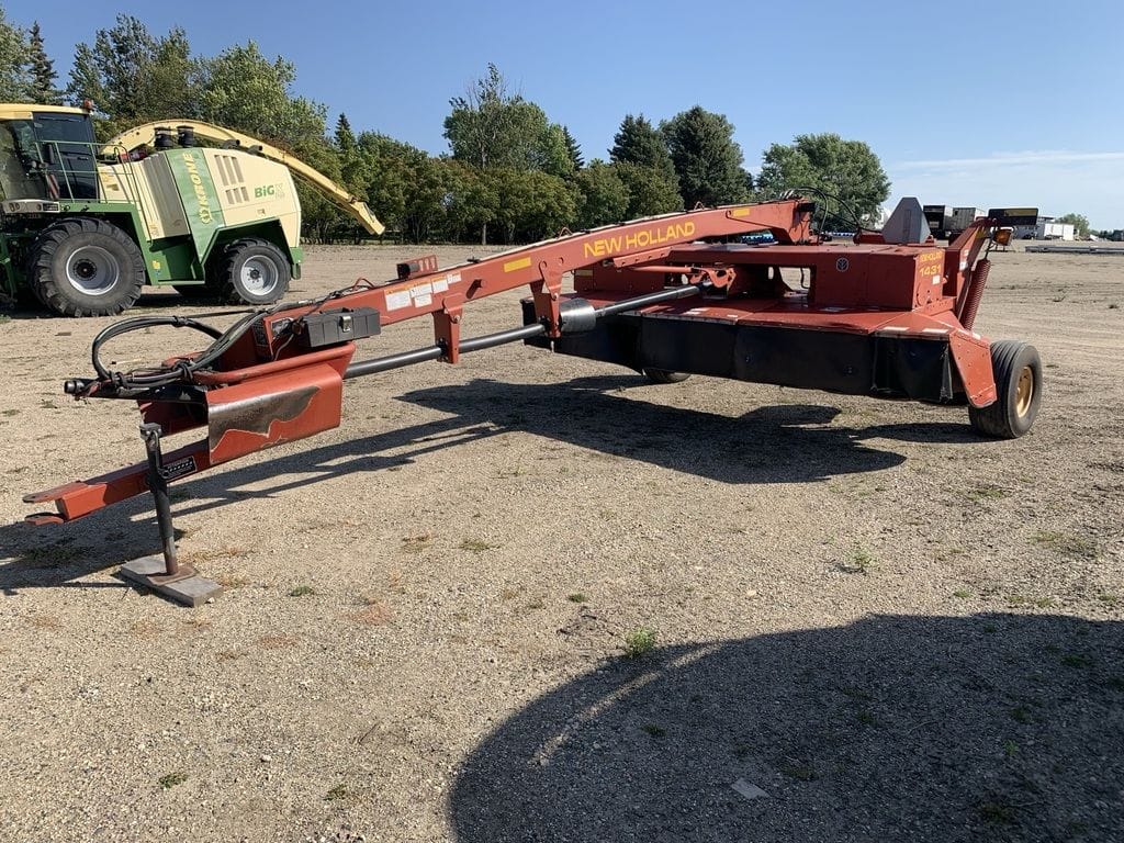 2002 New Holland 1431 Equipment Image0