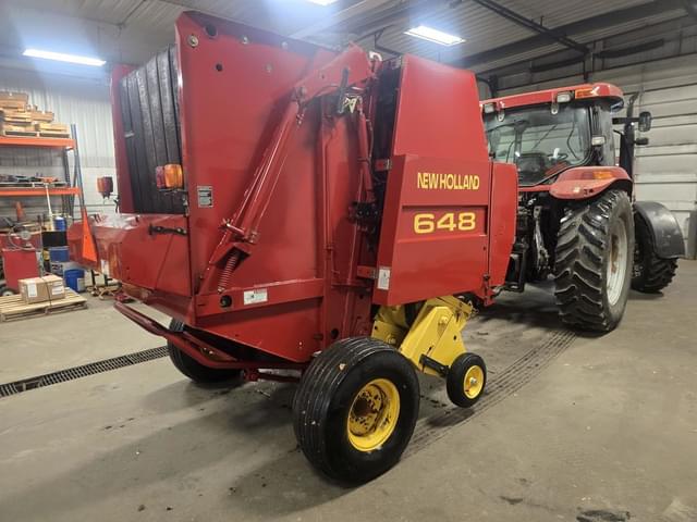 Image of New Holland 648 equipment image 2