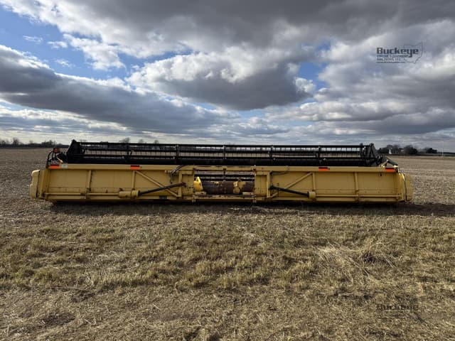 Image of New Holland 73C equipment image 1