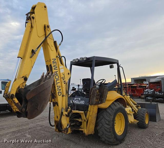 Image of New Holland LB75B equipment image 4