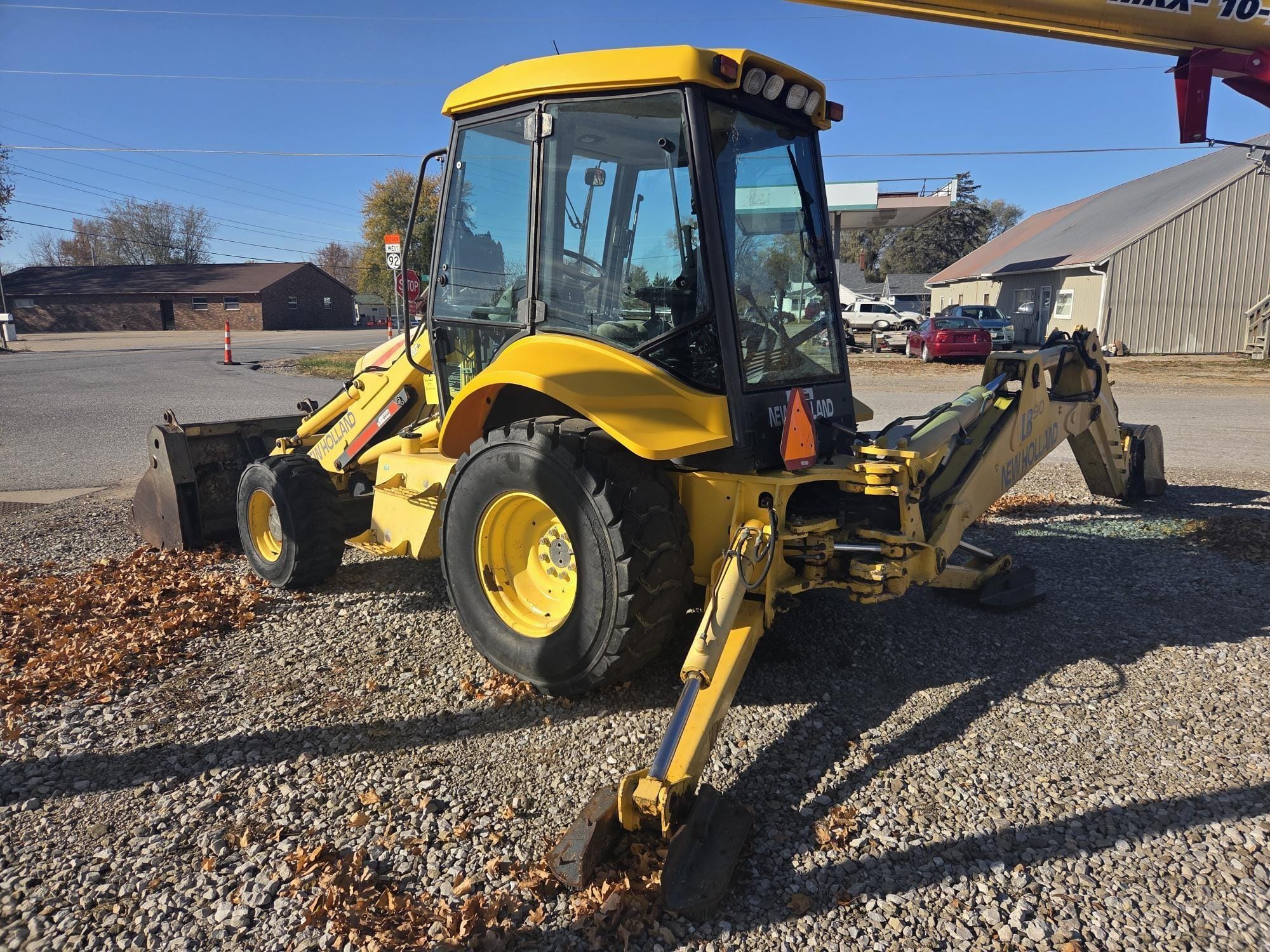 2002 New Holland LB90 Equipment Image0