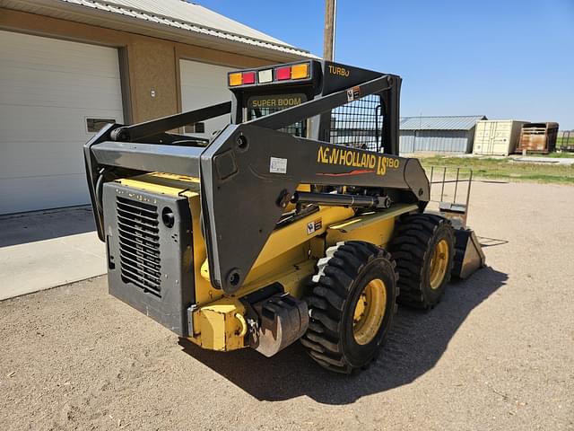 Image of New Holland LS180 equipment image 4