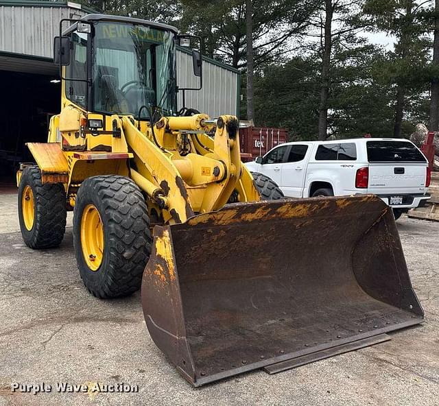 Image of New Holland LW110 equipment image 2