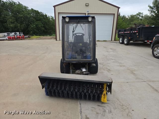Image of New Holland MC28 equipment image 1