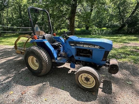 Image of New Holland TC30 Image 0