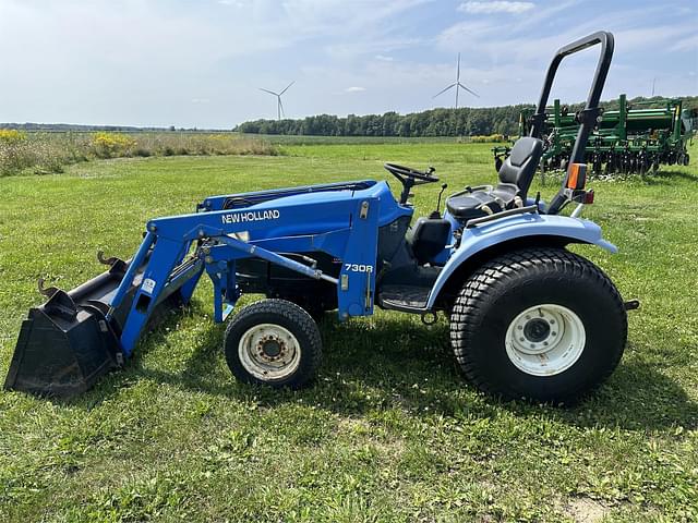 Image of New Holland TC33D equipment image 1