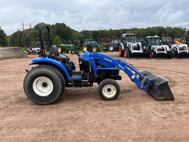 Image of New Holland TC35D equipment image 3