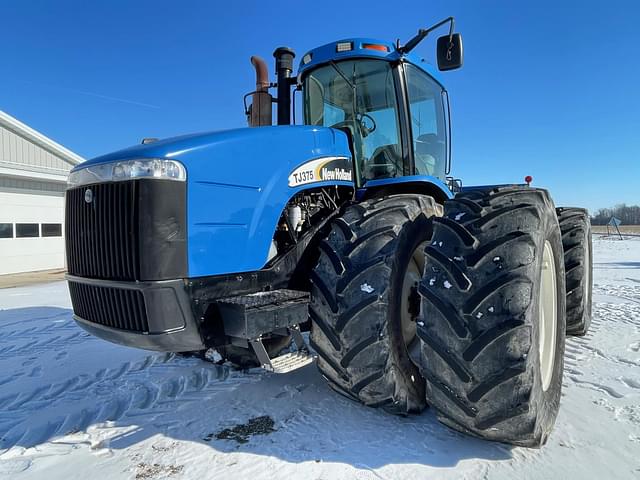 Image of New Holland TJ375 equipment image 1