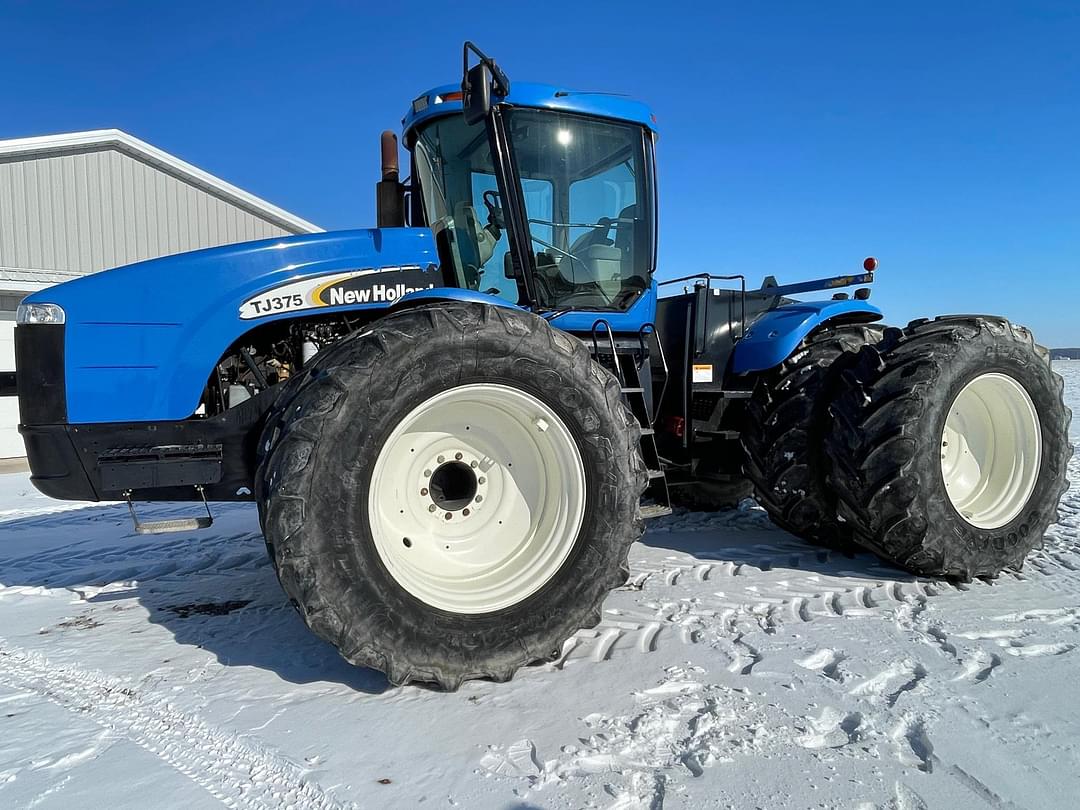 Image of New Holland TJ375 Primary image