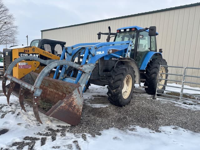 Image of New Holland TM125 equipment image 1