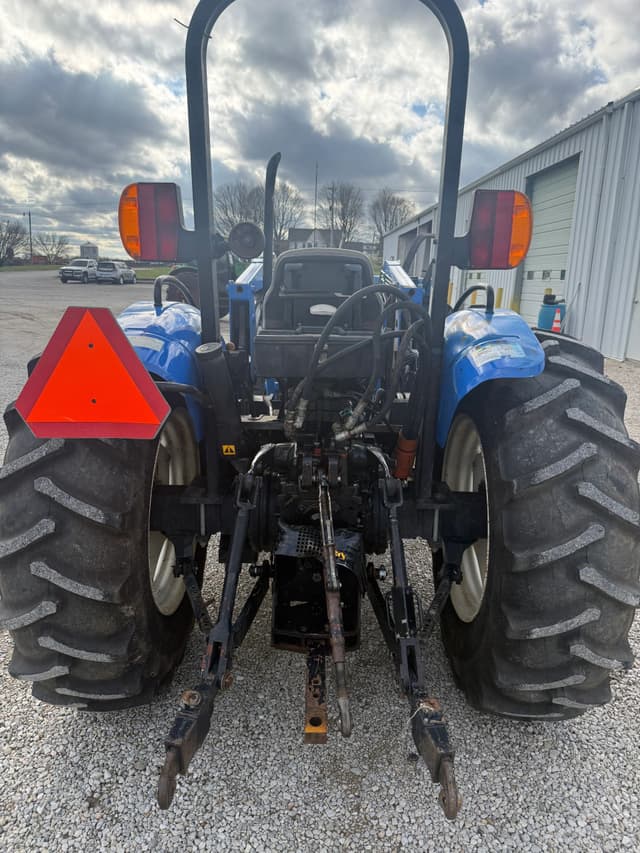 Image of New Holland TN65 equipment image 3