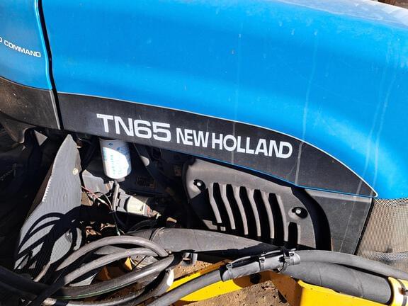 Image of New Holland TN65S equipment image 3