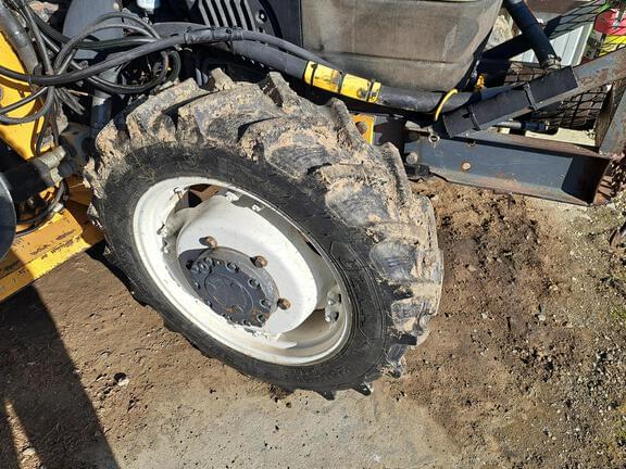 Image of New Holland TN65S equipment image 2