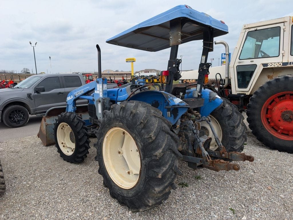 2002 New Holland TN70 Equipment Image0