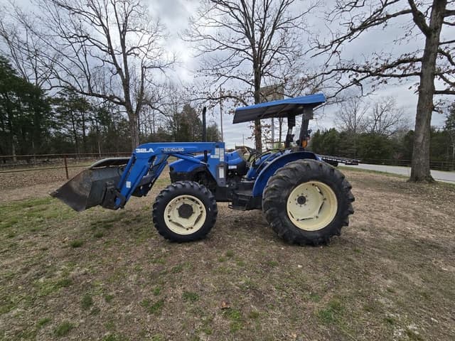 Image of New Holland TN70 equipment image 1