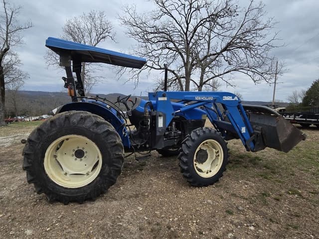 Image of New Holland TN70 equipment image 3