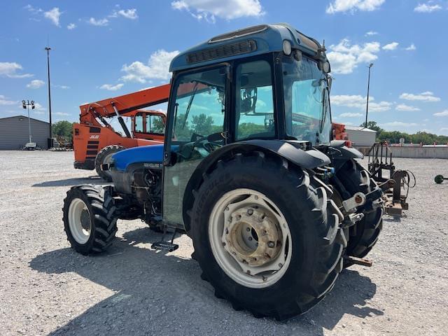 Image of New Holland TN95F equipment image 4