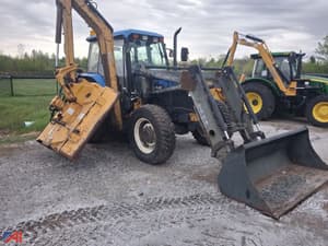 2002 New Holland TS110 Image