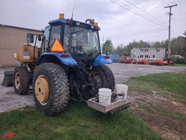 Image of New Holland TS110 equipment image 2