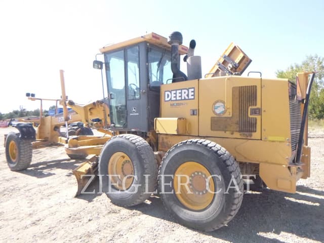 Image of John Deere 770C equipment image 3