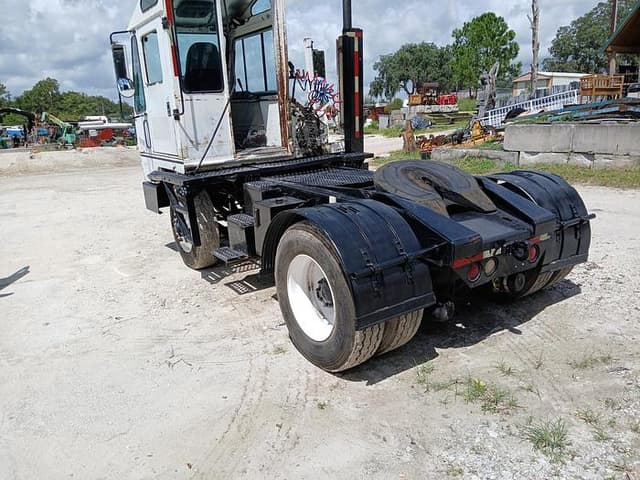 Image of Ottawa YT30 equipment image 4