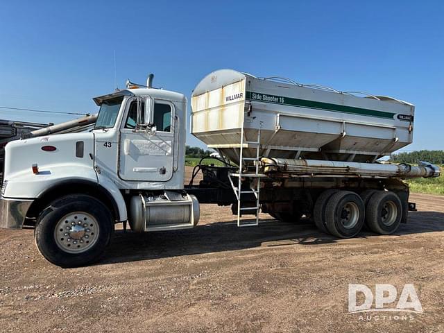 Image of Peterbilt 330 equipment image 2