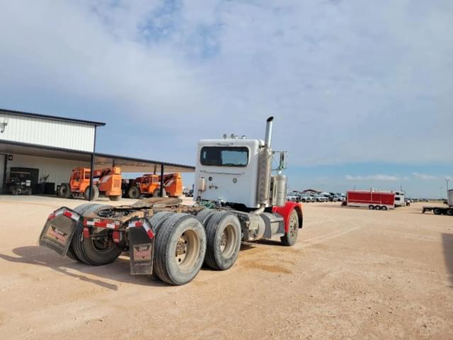 Image of Peterbilt 378 equipment image 4