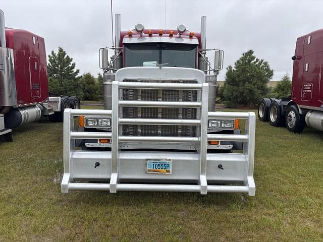 Image of Peterbilt 379 equipment image 1