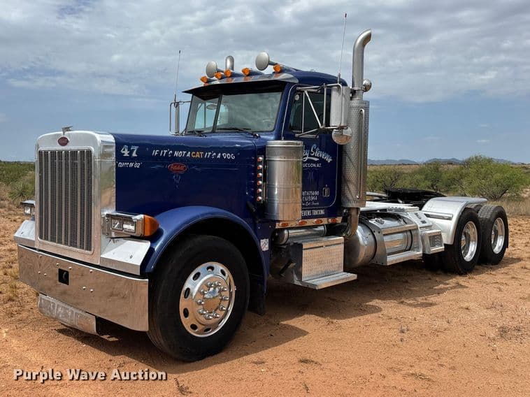 Image of Peterbilt 379 Primary image