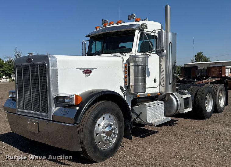 Image of Peterbilt 379 Primary image